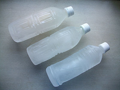 【アクアリウム】水温上昇を防ぐために冷凍ペットボトル入れたい